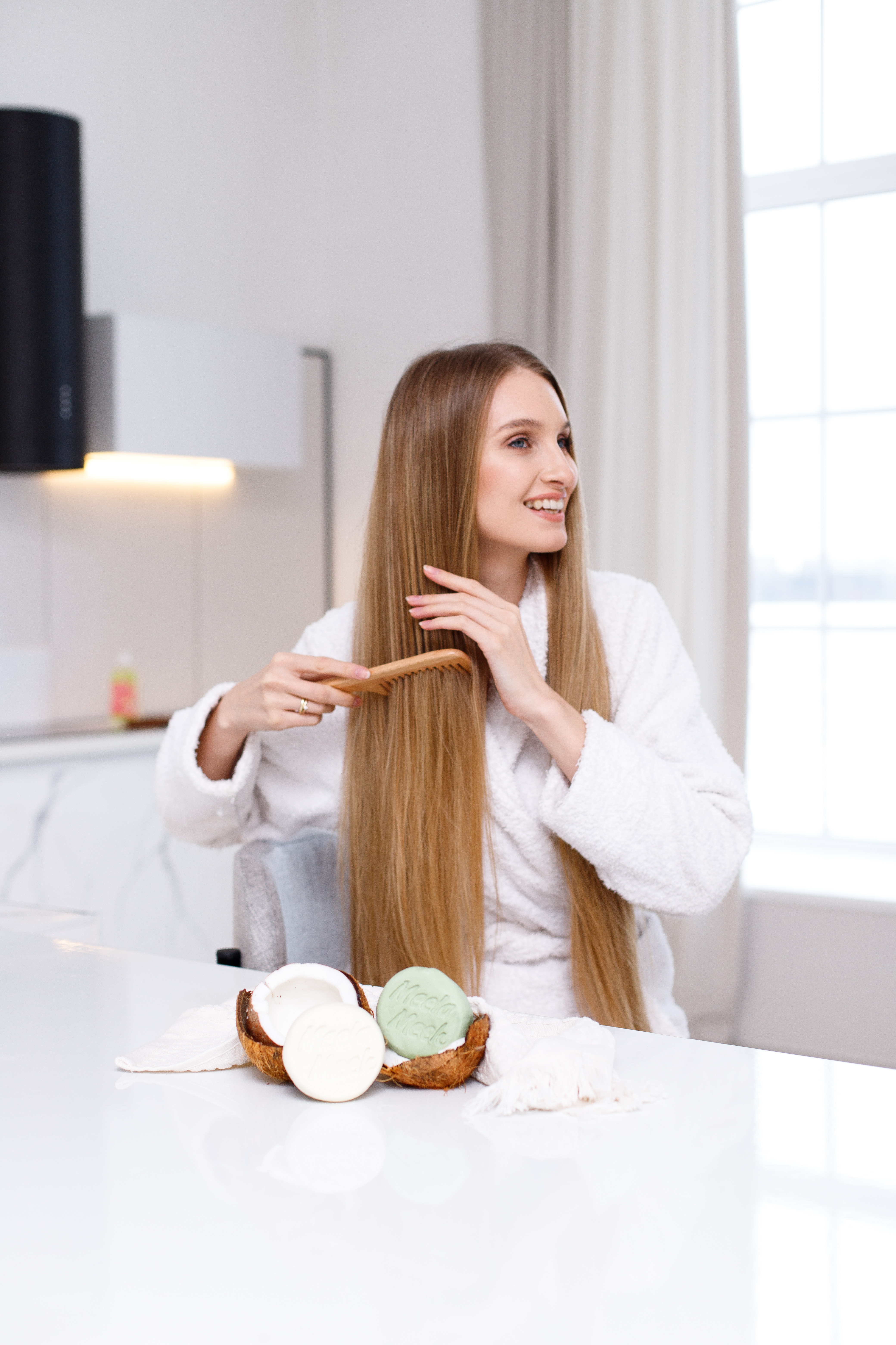 Как наносить бальзам на волосы правильно?